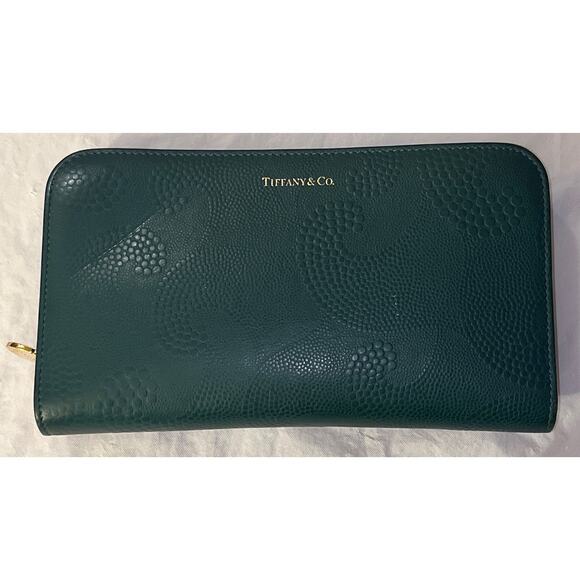 Tiffany & Co. Green Wave Embossed Continental Leather Zip Wallet Clutch Wallet - Picture 3 of 16